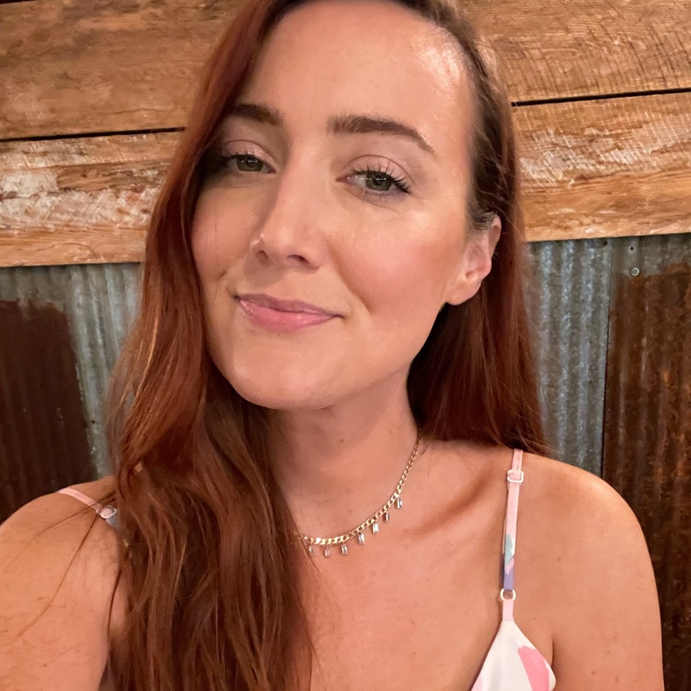 Meet your Posher, Erin